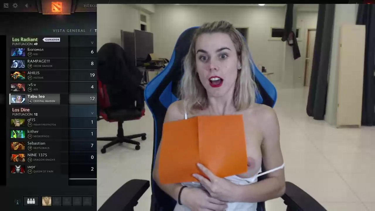 Slip De Pezón Accidental Twitch Streamer Se Arrepiente De Todo