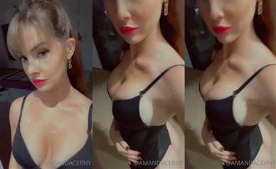 Amanda Cerny Desnuda Haciendo Bromas En Lencería Negra Video Leaked