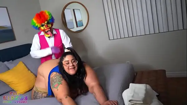 Crystal Blue 420 Obtiene Su Espalda Volada Mi Gibby The Clown En La Cama De Su Marido