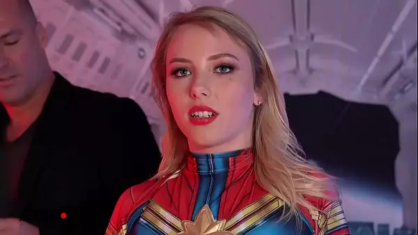 Amateur Boxxx - Dixie Lynn Is A Teenage Captain Marvel