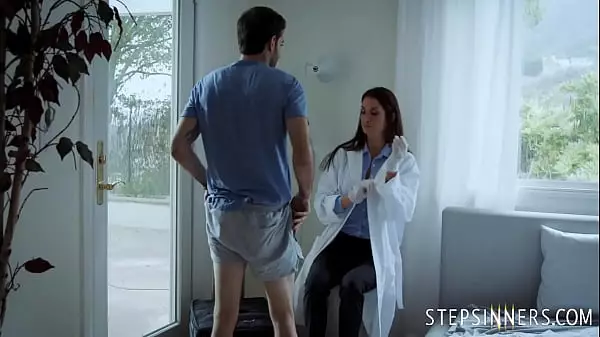 Doctor Step Aunt Salva Mi Polla De La Condenación - Silvia Saige, Jake Adams