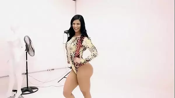 Eva Andressa A. Print Body