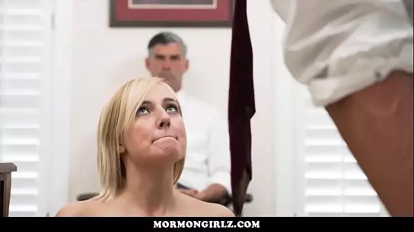 Mormongirlz-Ver Cómo Se Aprovechan De Su Hijastra