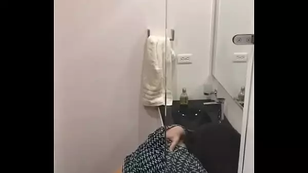 Mujeres Teniendo Sexo En El Baño