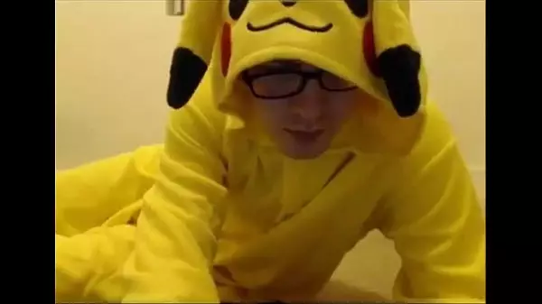 Pikachu Gay