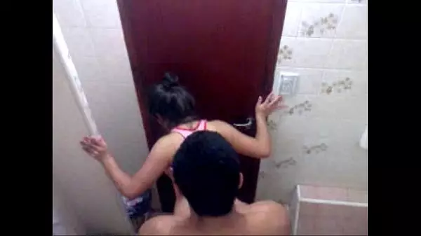 Mujeres Espiadas En Baños Publicos