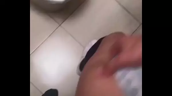 Videos De Pilladas En Baños Publicos