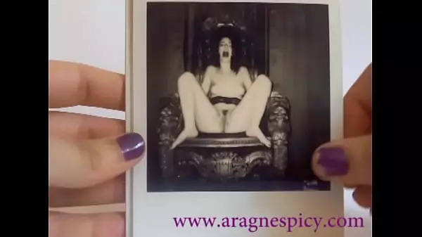 Aragne Shows Her Polaroids From A Private Bdsm Session 2016