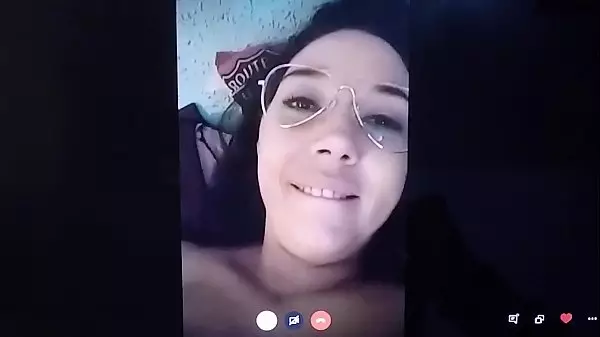 Actriz Porno Milf Española Se Folla A Fan Por Webcam Vol Ii. Esta Madurita Sabe Sacar Bien La Leche A Distancia.