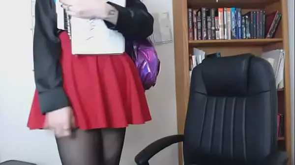 Clip Teaser! Goth Bbw Tatuada Colegiala Se Convierte En Asistente De Detención Y Seduce A Maestra Para Hacer Su Oferta Femdom Fetiche