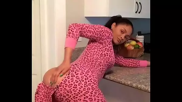 Maliah Michel En Pjs