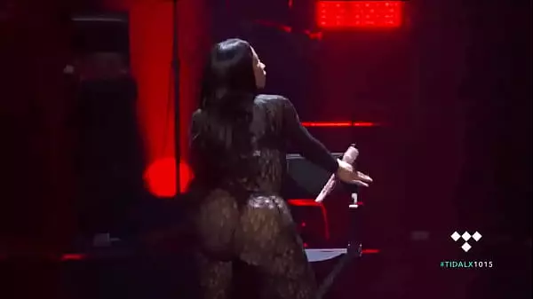 Nicki Minaj Naked Tits