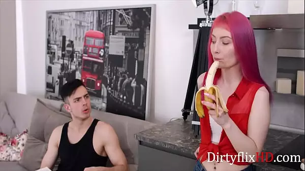 Ooo Ella Ama Banana'S
