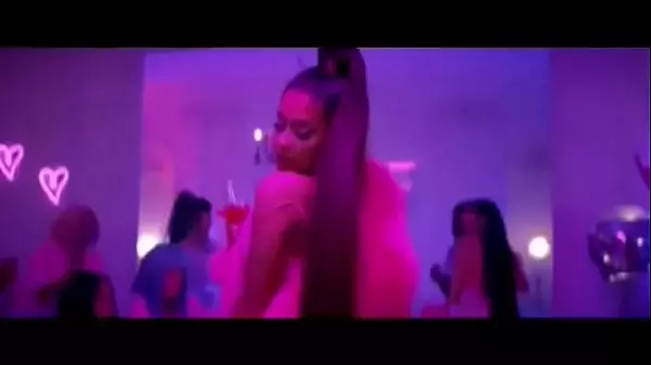 Video Musical De Ariana Grande 7 Rings Y Las Mejores Escenas De Sexo De Michelle Maylene Editado