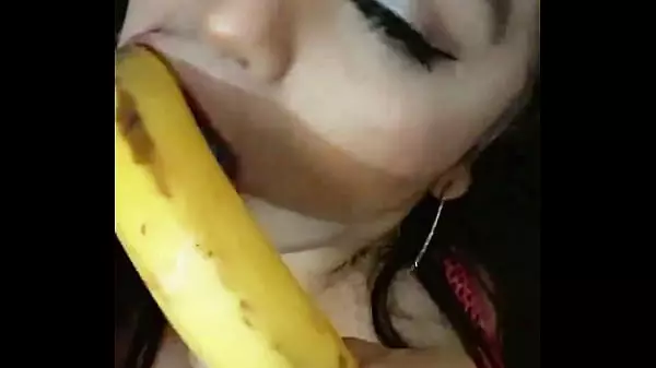 Latina Miss Madii Banana Mamada Se Burlan De