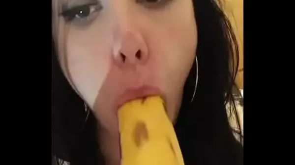 Puta Casera Cachonda C. En Un Plátano