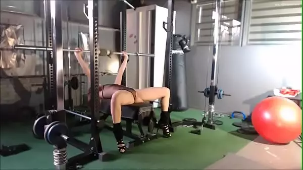 Video De Entrenamiento De La Gimnasta Olímpica Holandesa