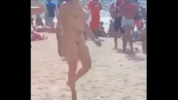 Mujeres Desnudas En La Playa