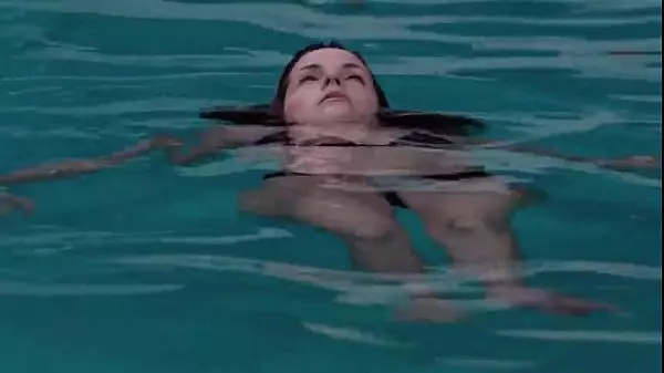 Stephanie Szostak Topless