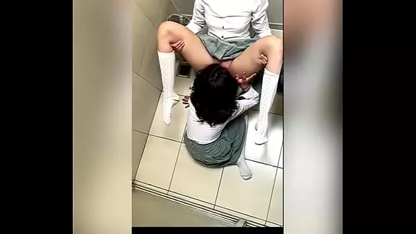 Video Sexo En Baño Publico