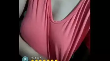 Chicas Enseñando Las Tetas