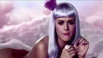 Katy Perry Desnuda
