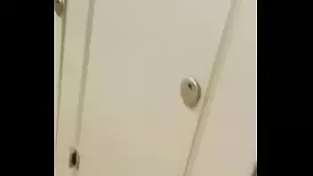 Videos Caseros En Baños Publicos