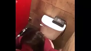 Mujeres Desfilando En Vestido De Baño