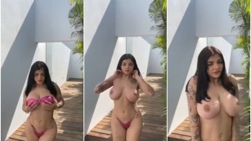 Karely Ruiz Desnuda Público Bikini Striptease Vídeo Porno Leaked