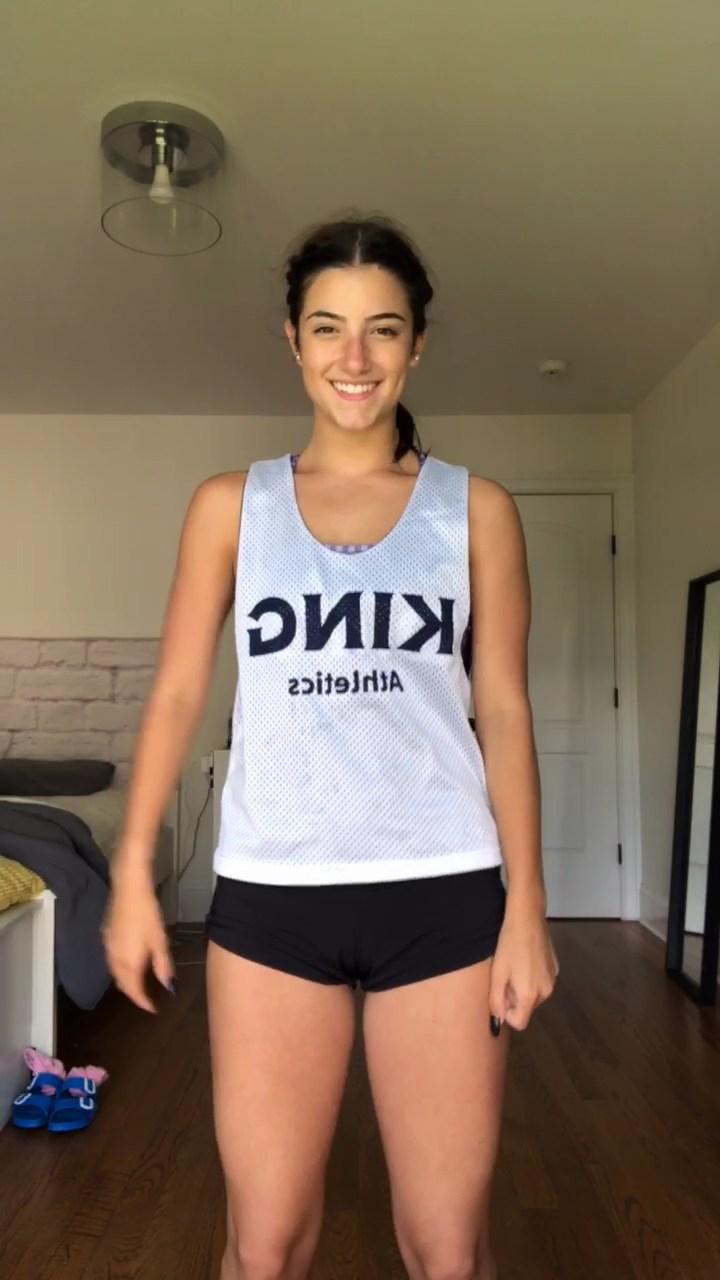 Charli D Amelio Sexy Spandex Camel Toe Vídeo Leaked