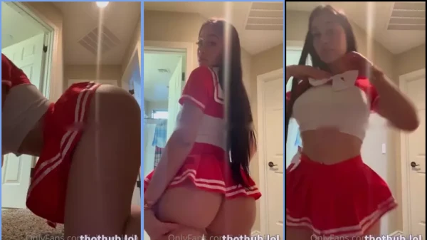 Jailyne Ojeda Sensual Vistiendo Lencería De Colegiala