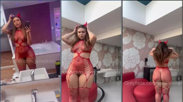 Janna Jenner Luce Su Espectacular Y Atractivo Cuerpo En Onlyfans, Mostrando Su Sensualidad Sin Ropa