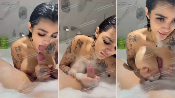 Karely Ruiz Realizando Sexo Oral En El Jacuzzi