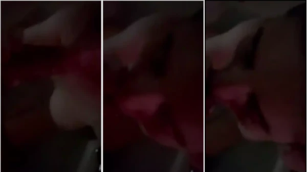 Debora Peixoto Perfeccionando Una Mamada De Rodillas Con Un Afortunado