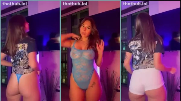 Sophie Rain, Famosa De Tiktok, Luce Unas Bragas Transparentes Que No Dejan Nada A La Imaginación