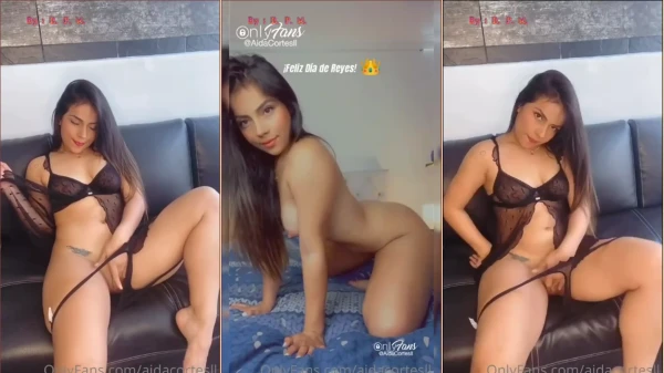 Accede Gratis Ahora Al Perfil De Aida Cortes En Onlyfans, Donde Se Luce Sin Ropa Y Se Masturba Con Su Coño Mojado