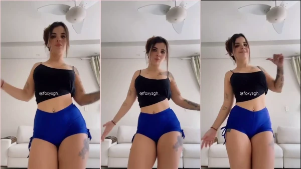 La Joven Linda Ray Lacerda Bailando Emocionada Con Shorts Ajustados