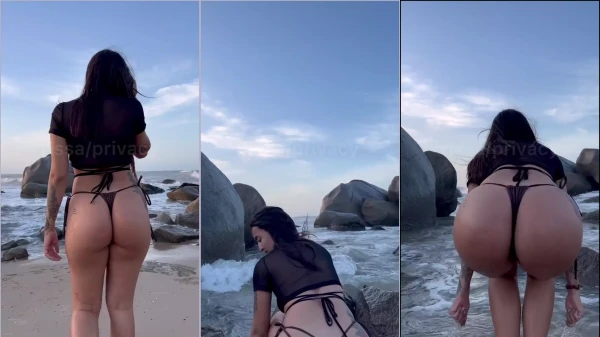 Rissa Luciendo Su Increíble Culo Con Un Ajustado Bikini En El Trasero