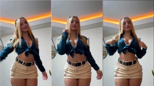 Sarah Estanislau, Una Rubia Tiktoker, Haciendo Vídeos Bailando En Ropa Corta