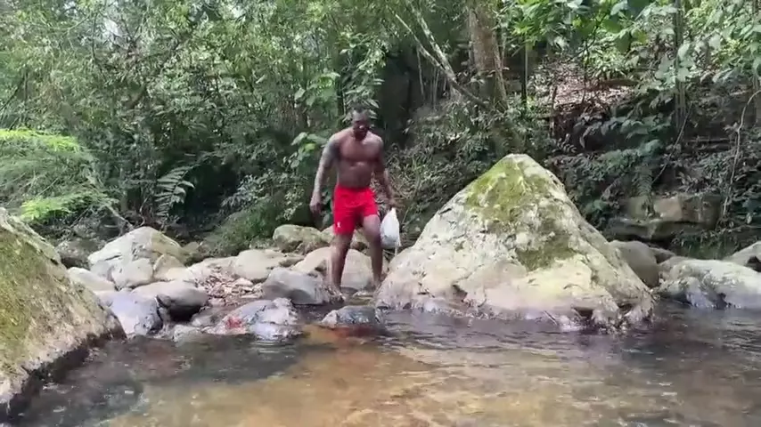Milf Tetona Follando Caliente Con Su Yerno Negro En Un Lugar Remoto Cerca De La Cascada