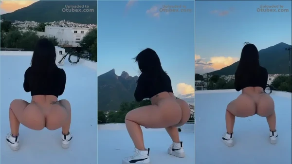 Roberta Franco Se Ejercita Sin Ropa, Exhibiendo Su Figura Perfecta Y Su Anatomía De Manera Explícita